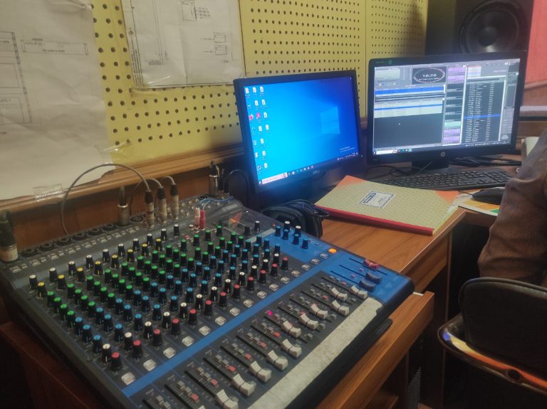 Research Evaluation Firm AIR - FM Radio Impact Study Project